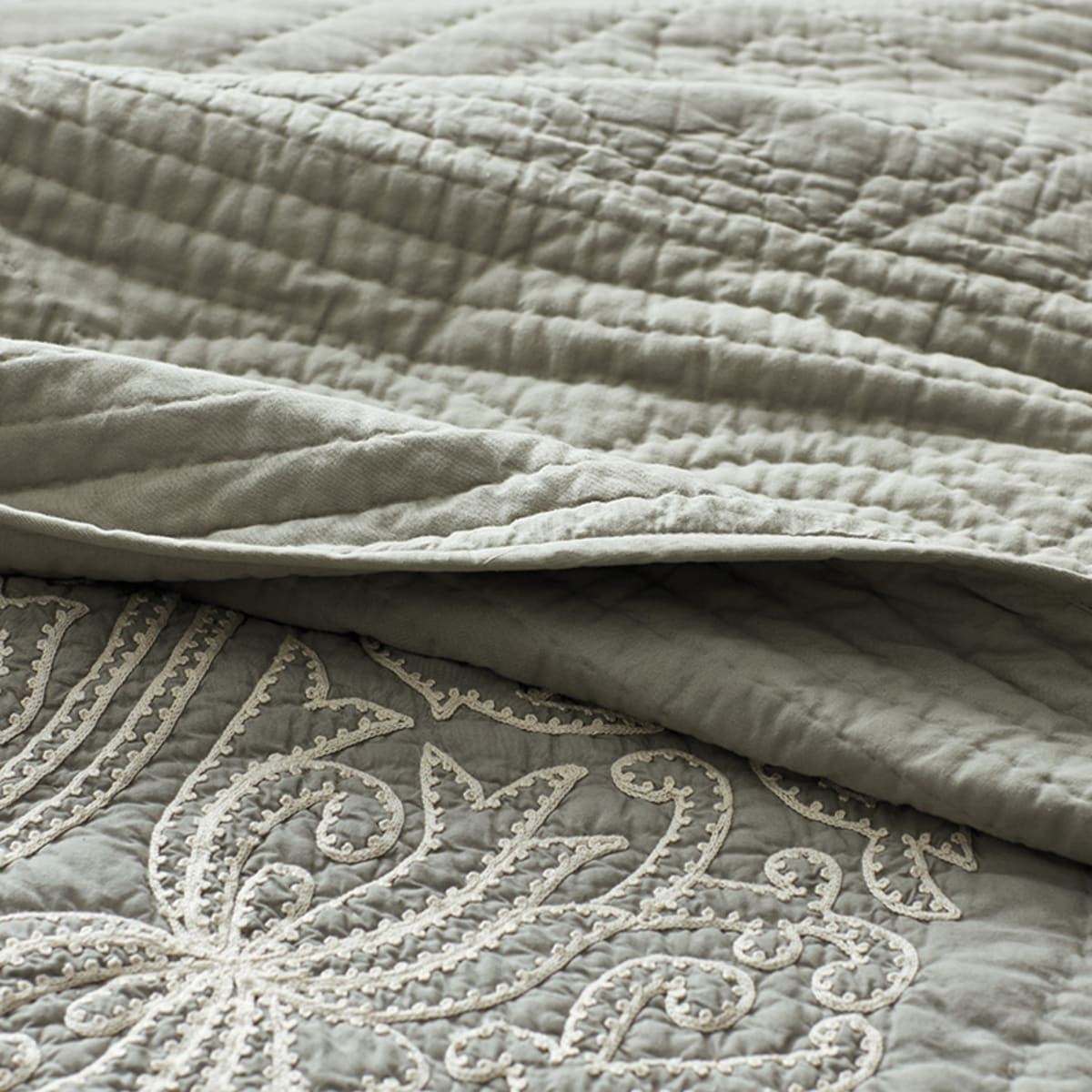 Sage Medallion Whole Cloth Cotton Quilt