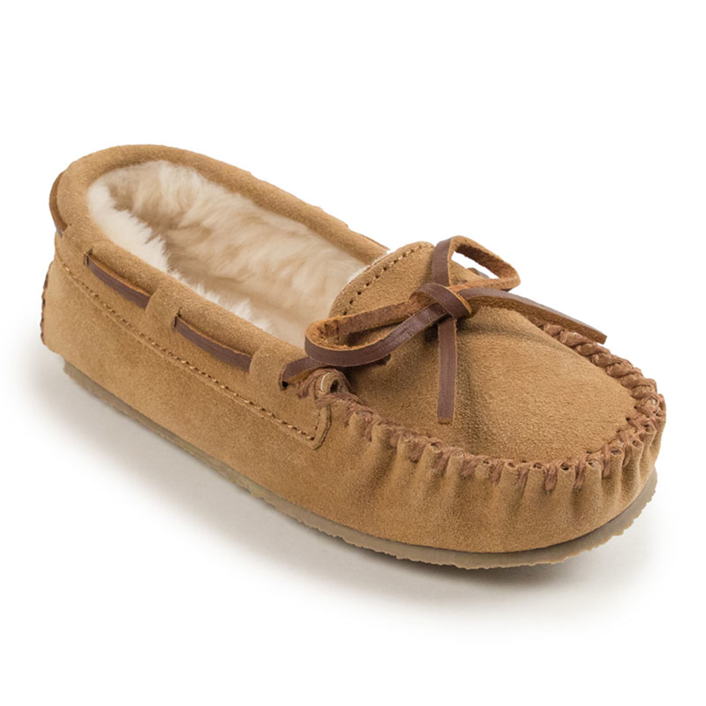 minnetonka slippers