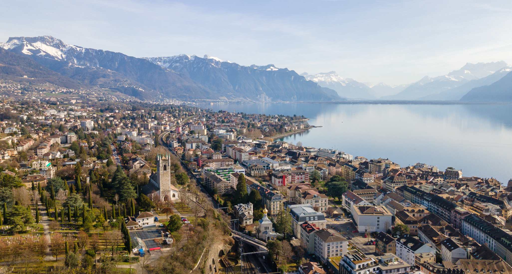Vue aérienne de la ville de Vevey