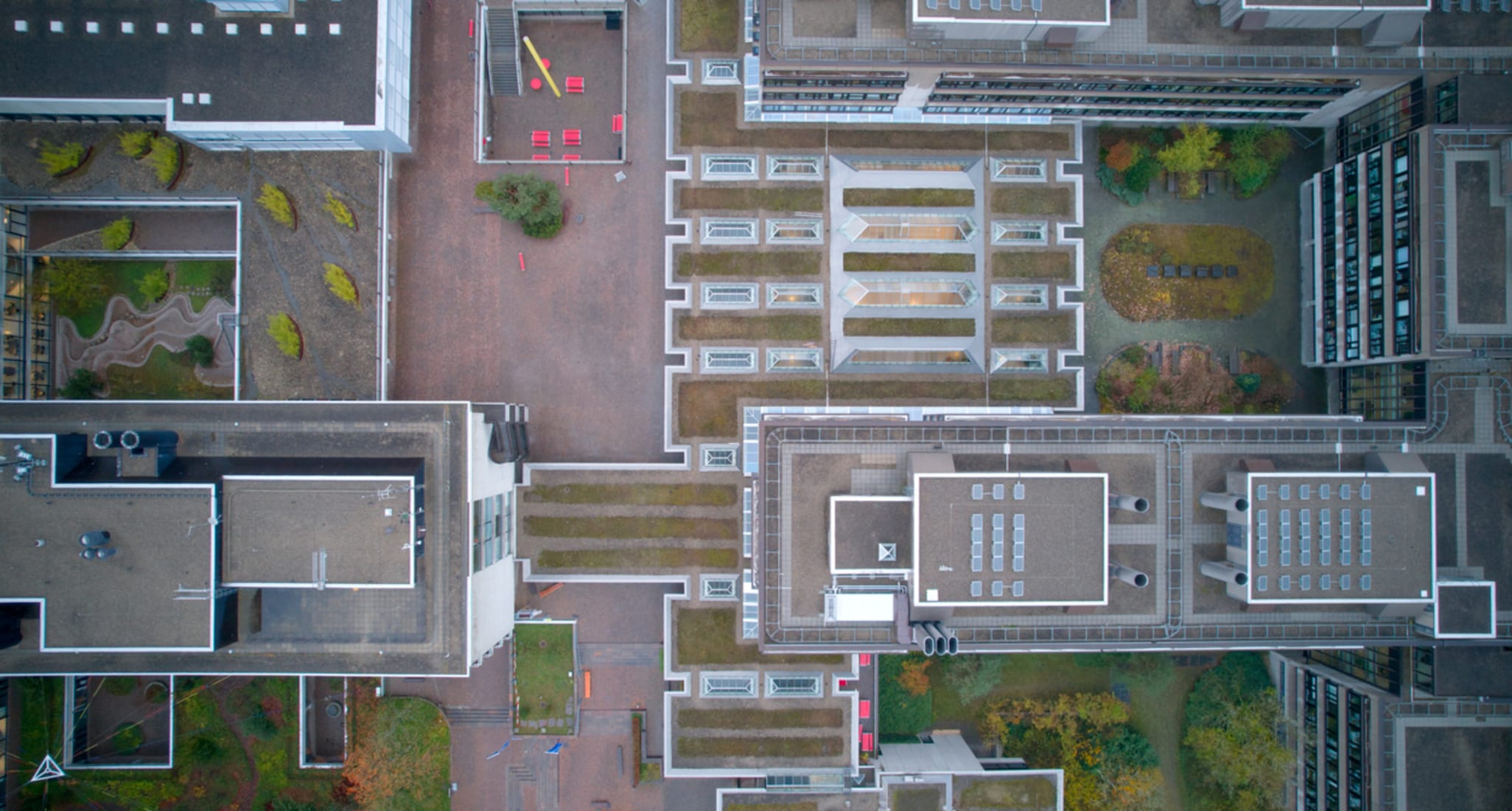 Luftaufnahme des Campus Irchel der Universität Zürich.