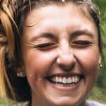 Links to 6 surprising benefits of being a generous person