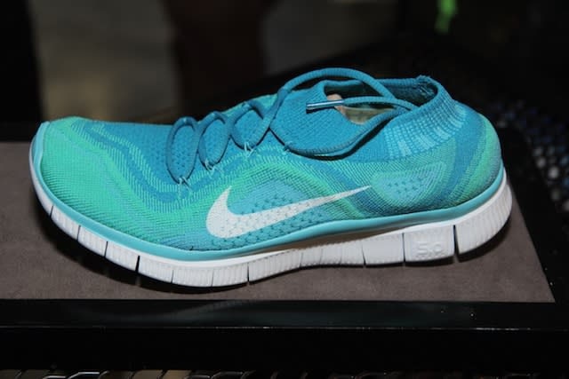 nike free run flyknit with or without socks nike free run flyknit with or without socks