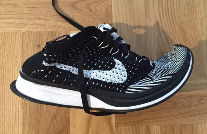 Sneakerhead Destroys Nike Flyknits In The Washing Machine Complex Image Via Imgur