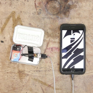 DIY Phone Charger: Man Hacks