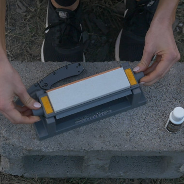 The Basics of Sharpening a Knife