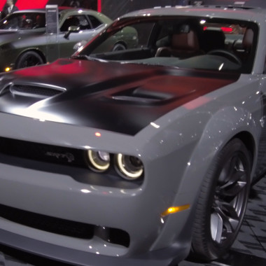 Hold Onto Your Butts for the 707 HP 2018 Dodge Challenger SRT Hellcat Widebody