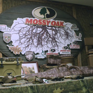 How Mossy Oak Revolutionized the Camouflage Game | Crafted