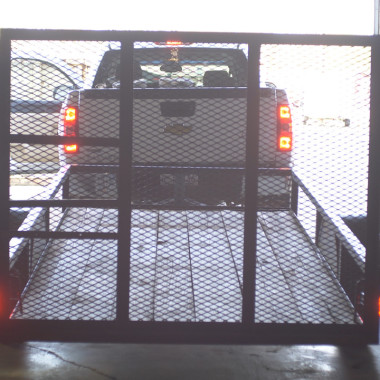 How to Replace the Lights On Your Trailer