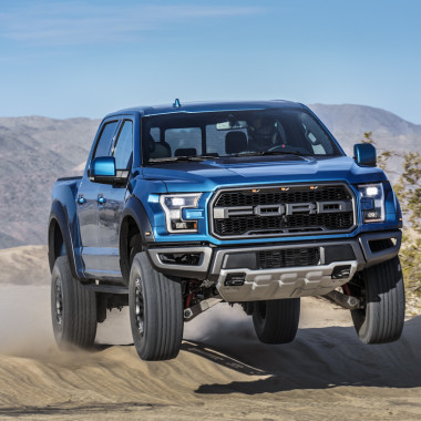 Ford Debuts the 2019 F-150 Raptor | Ride of the Week