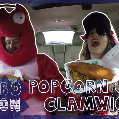 We Try Captain D’s Popcorn Crab Clamwich | COMBOnation
