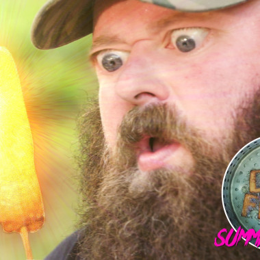 Alabama Boss Fries Up a Corn Dog | Deep Fried