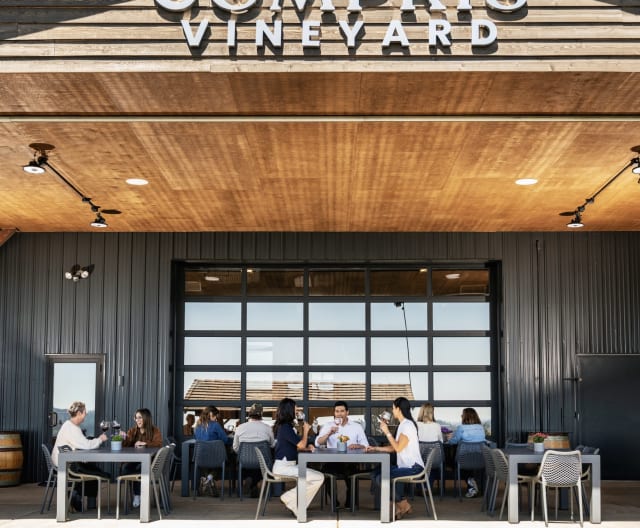 The Covered Patio tasting area at the inclusive and welcoming Compris Vineyard.