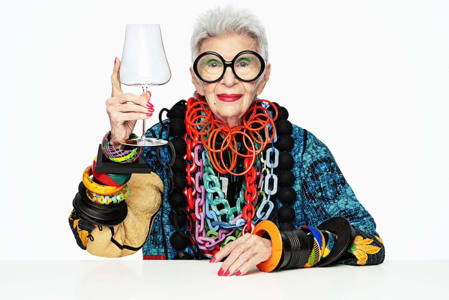 Nude-with-Iris-Apfel-_-wwwnudeglassjpg.jpg