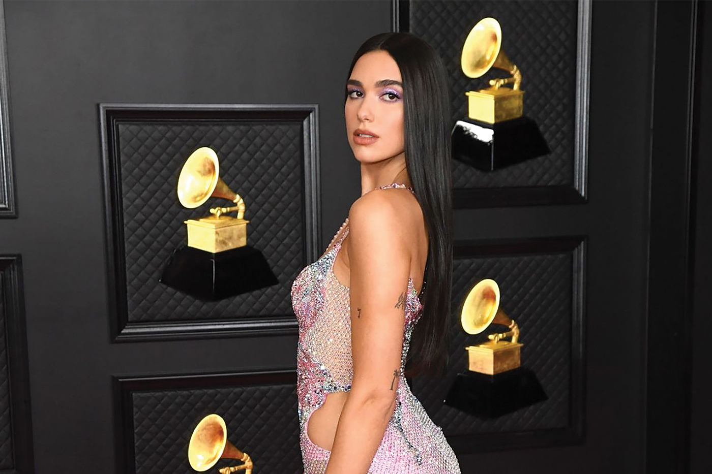 Trending Looks at the Grammy Awards 2021