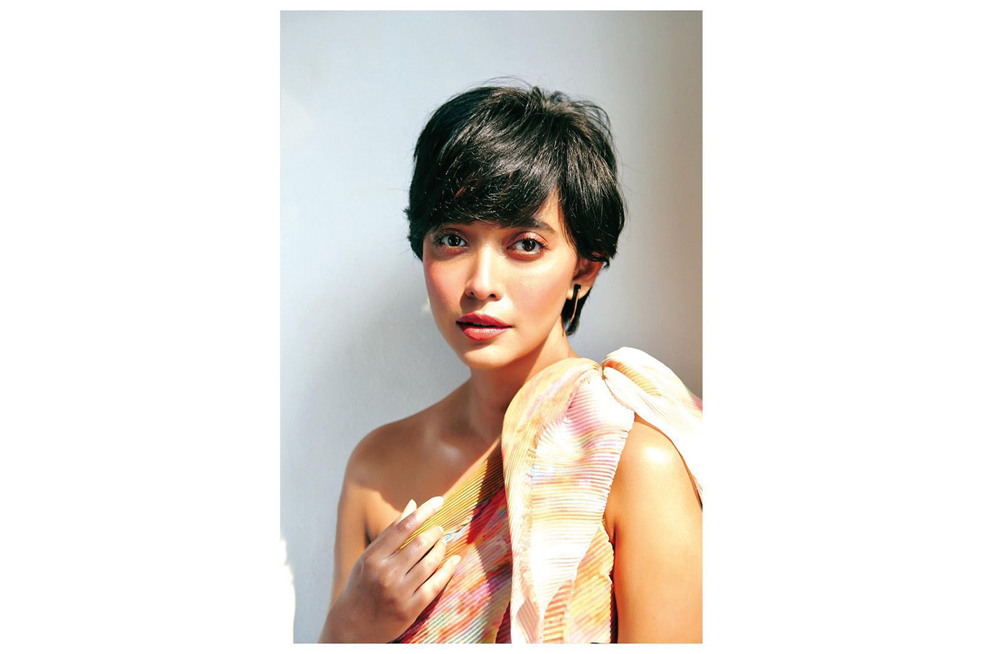 Lexica - Anglo-Indian woman in early 30s, short black hair with bangs, like  Taylor swift, full body, no makeup, short hoop earrings, kitchen refriger...