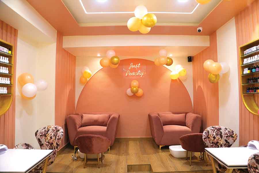 Peachy Glow Salon  