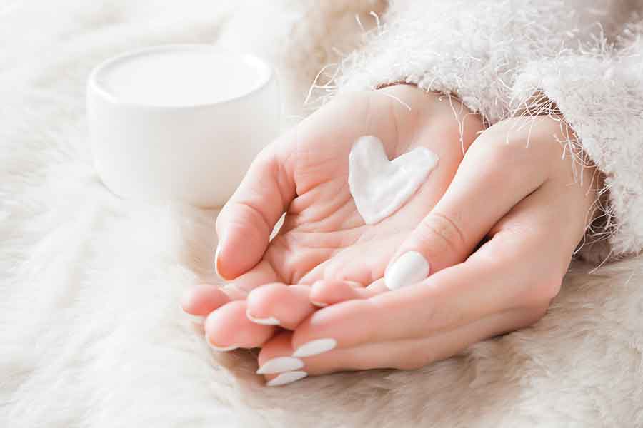 Prevent Winter from playing Havoc on Dry Skin
