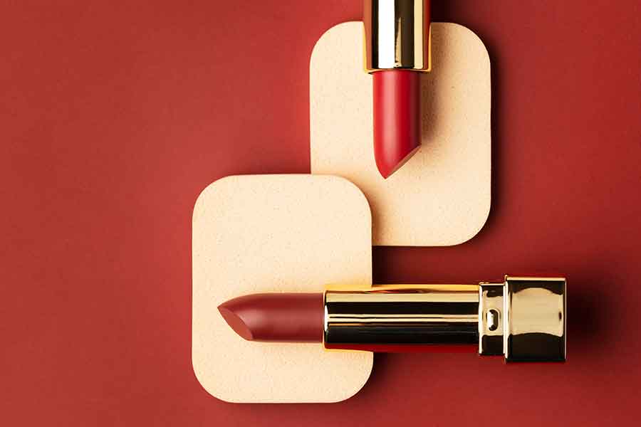 Deep brown lips