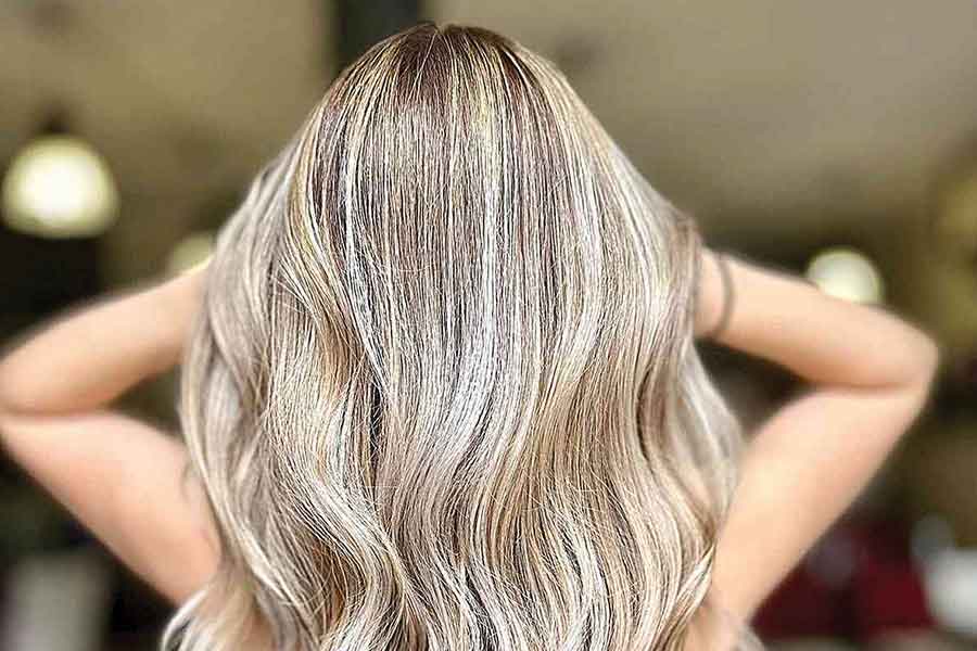 Champagne Blonde and Bronde Balayage