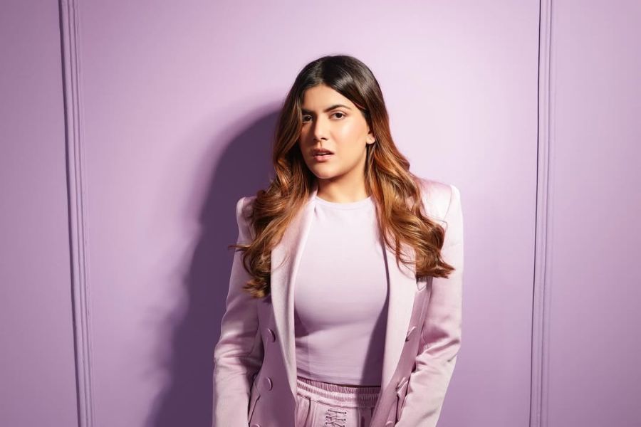 Ananya Birla Launches Colour Cosmetics Brand - LOVETC