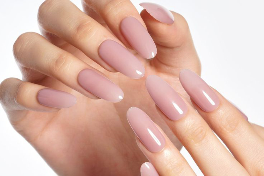 Nails: Bold Colours and Playful Textures
