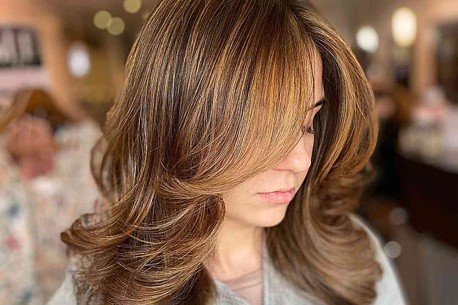 Hair: Textured Freedom and Sun-Kissed Hues