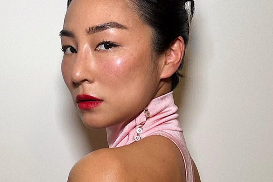 Guide to Summer Beauty Trends of 2025
