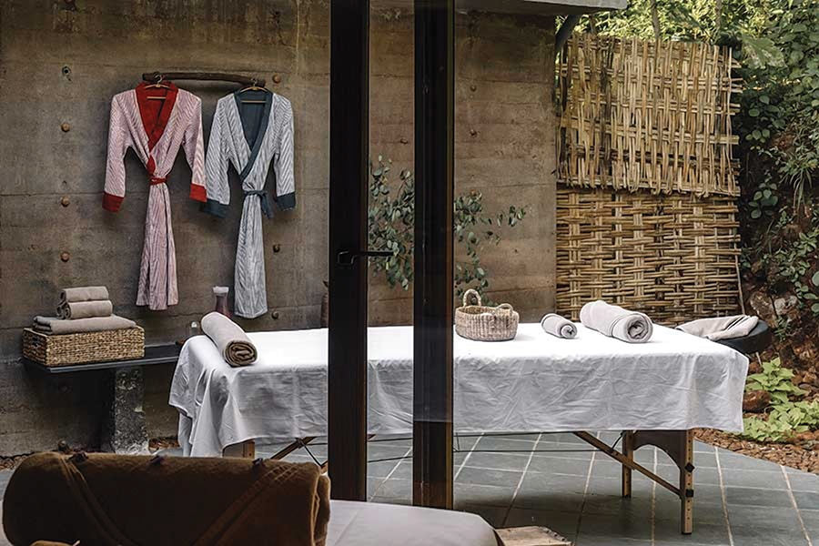 A Spa Getaway in the Jungle that is Rooted in Nature