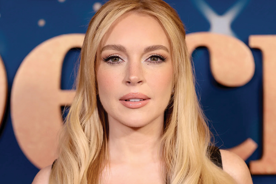 Timeless Blonde – Hollywood-Inspired Glamour