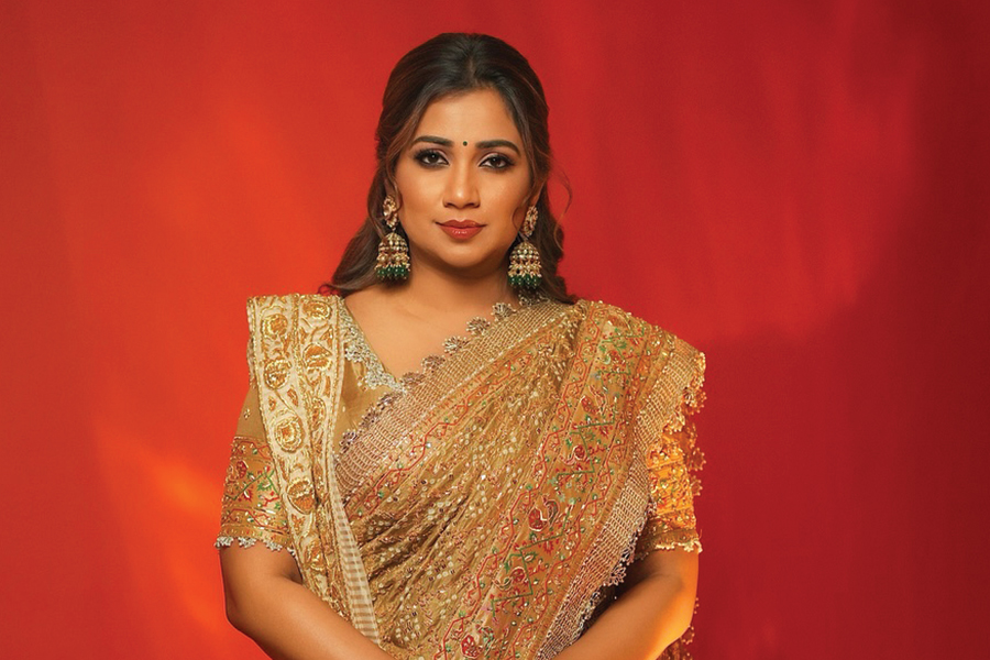 

Sheya Ghoshal channels ethereal elegance in Abu Jani Sandeep Khosla