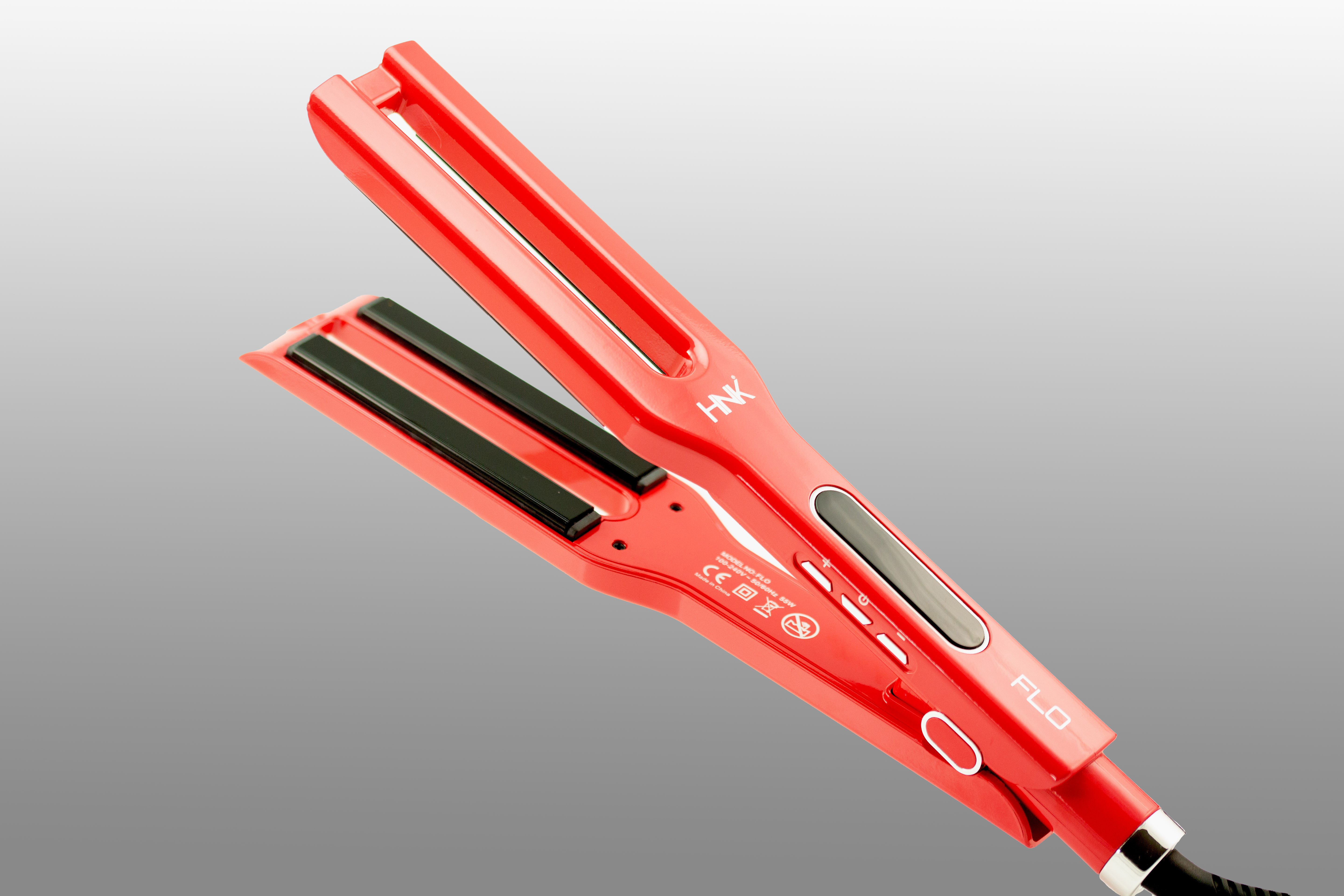 HNK FLO Hair Iron