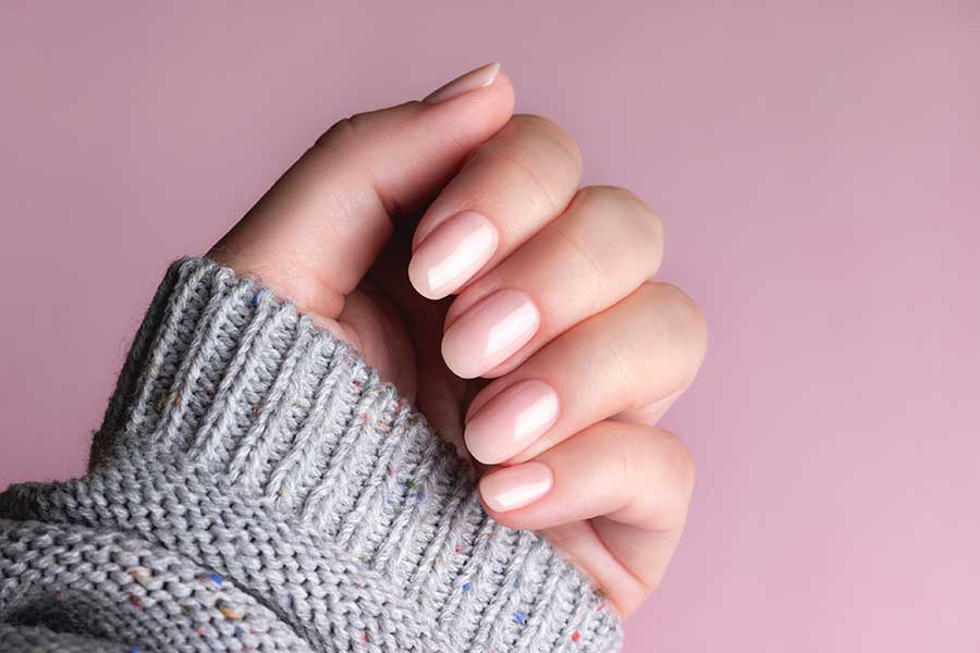 soft pink nails 