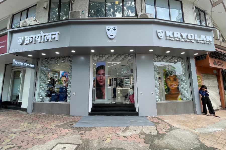 Kryolan Expands Retail Footprint with Third Store in Mumbai, Celebrates 20 Years in India