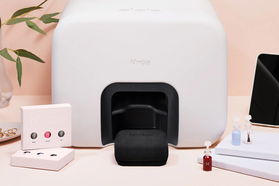 Tech Takes Over the Manicure