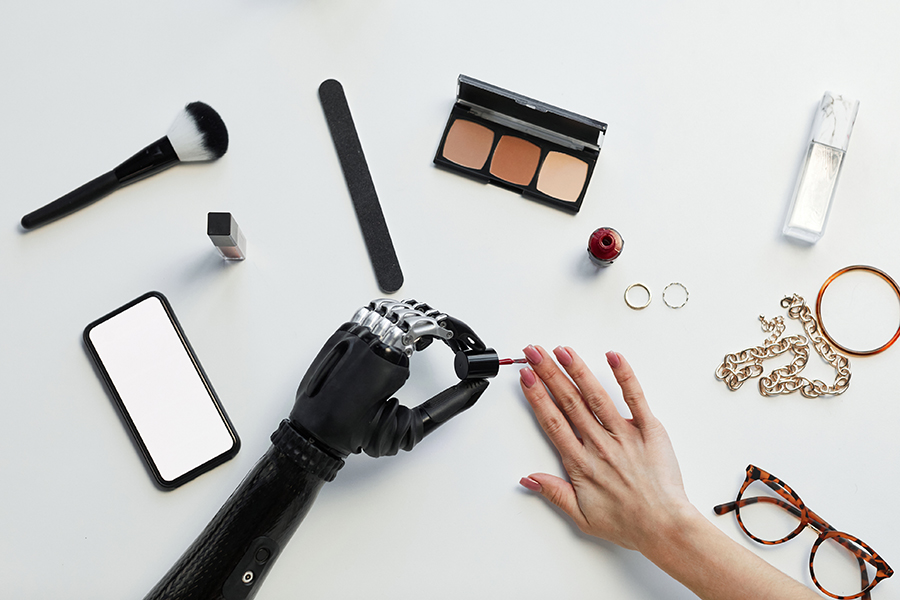 What are Robotic Manicures & Pedicures? Can They Replace the Nail Technician?