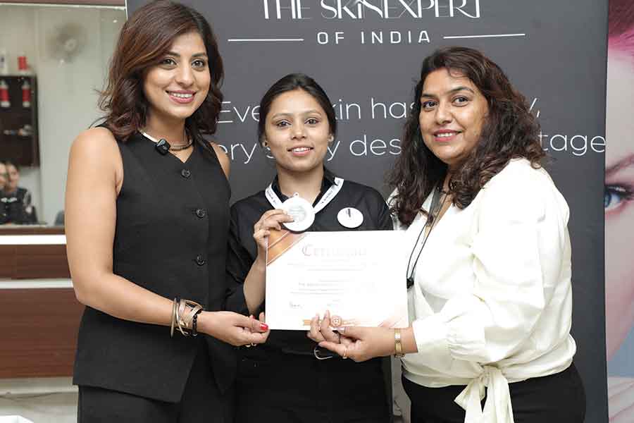 Rekha Khanna