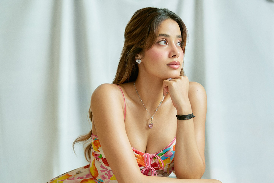 Chic, easy and breezy - Janhvi Kapoor’s effortlessly stylish looks