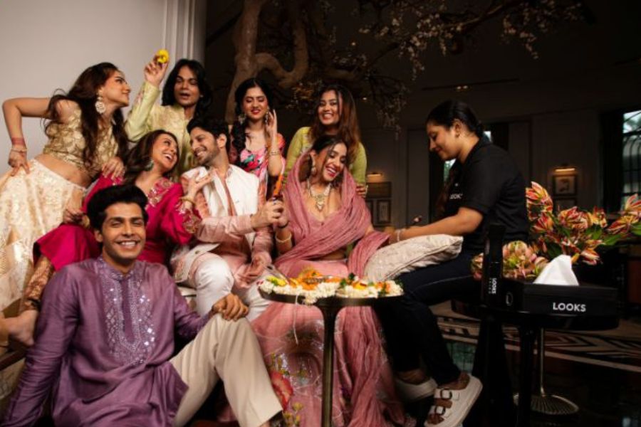 Looks Salon Unveils 2025 Wedding Lookbook Looks Salon Unveils 2025 Wedding Lookbook