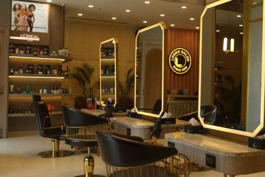 LOOKS Salon Opens Flagship at Grand Hyatt Mumbai LOOKS Salon Opens Flagship at Grand Hyatt Mumbai