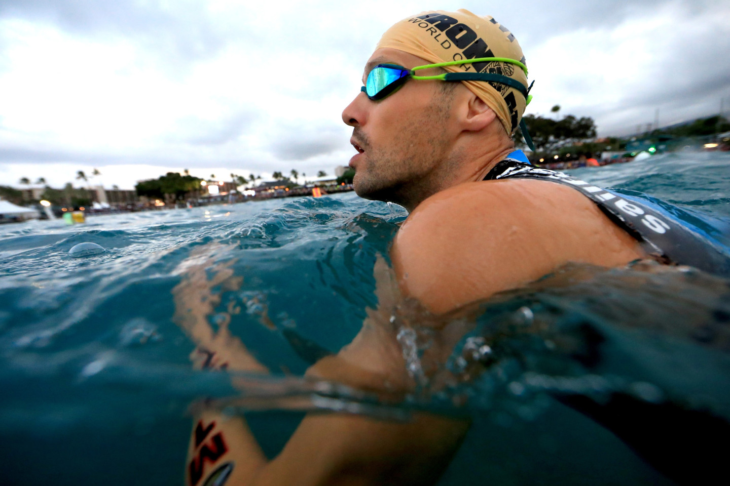 Patrick swimming in the beautiful Kailua, Kona Bay during the Ironman World Championship of 2019 ©Tom Pennington/Getty Images