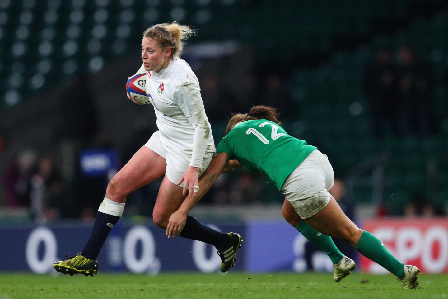 Sene Naoupu in action against England. ©Clive Mason/Getty Images