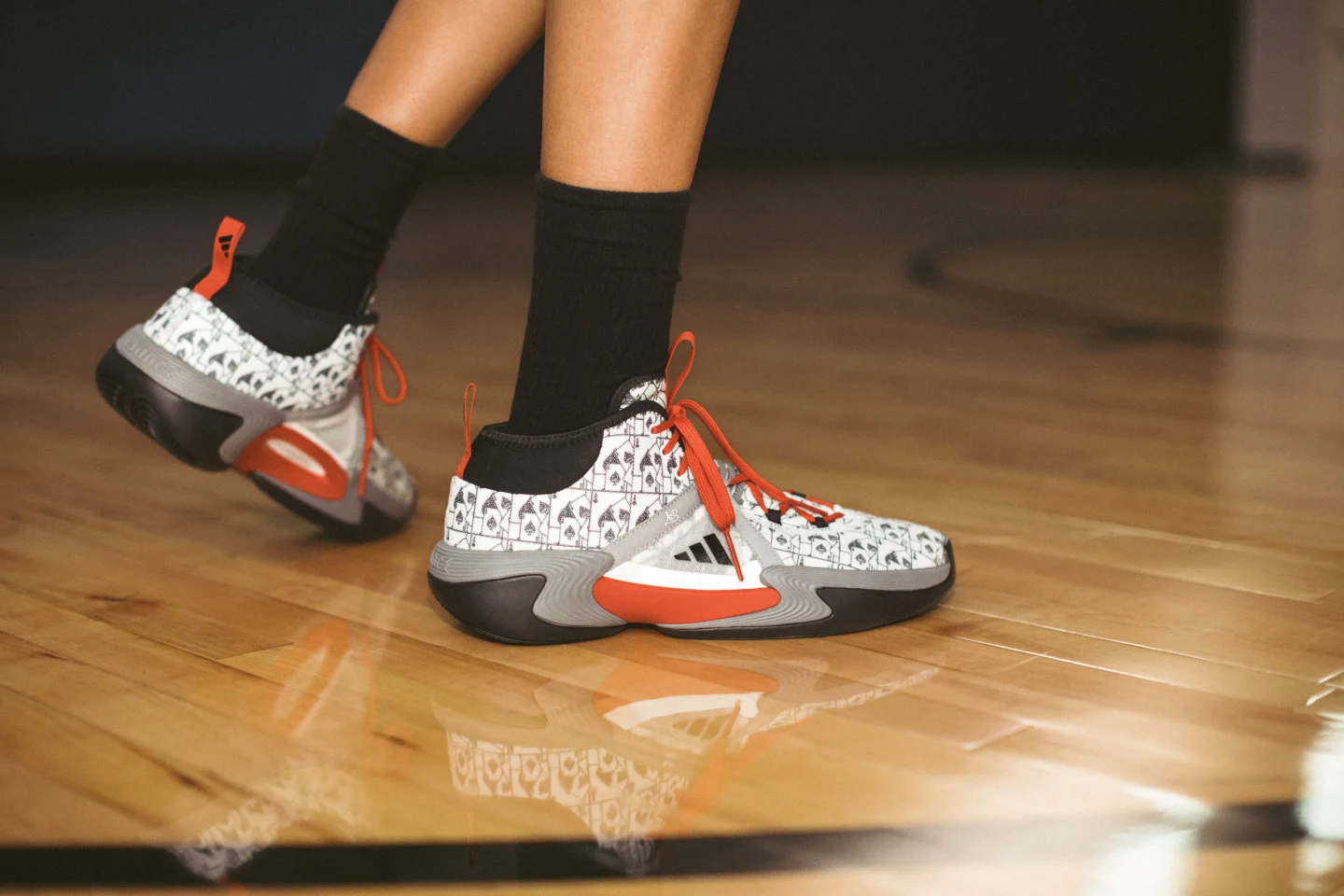 Adidas shoes youth basketball queen 2025