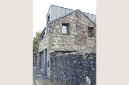 MEWS DWELLING AT PEMBROKE LANE photo 2