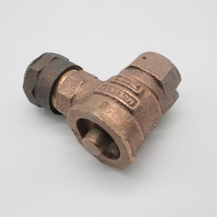 LL H14269N 5/8"X3/4"X3/4" METER X 110CTS ANGLE DUAL CHECK VALVE MUELLER LOW LEAD