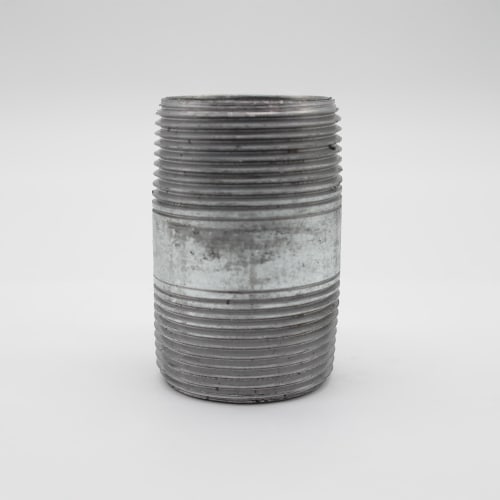 1-1/4"X2-1/2" GAL STEEL NIPPLE