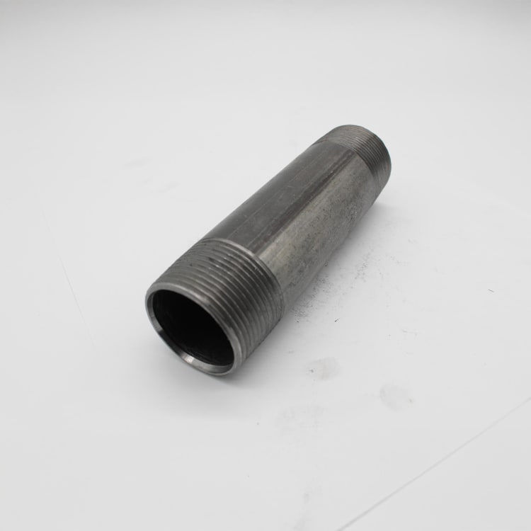 1-1/4"X5-1/2" BLK STEEL NIPPLE