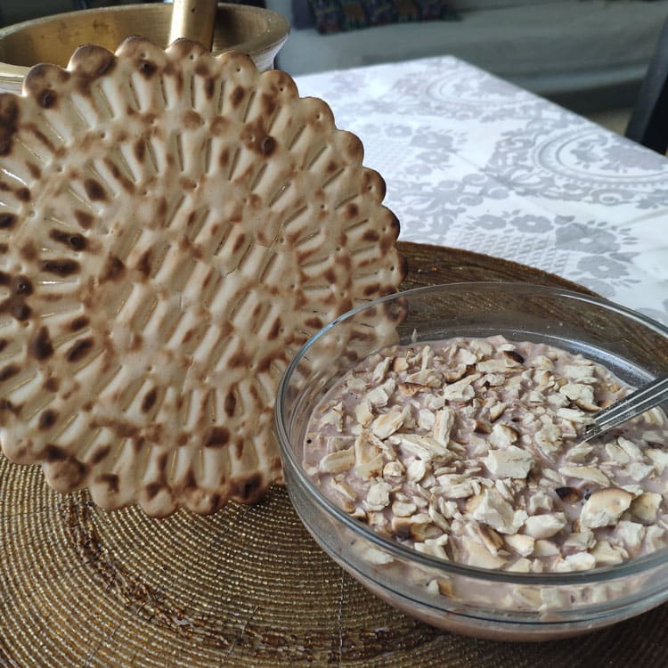 ארוחת בוקר מצה וחלב