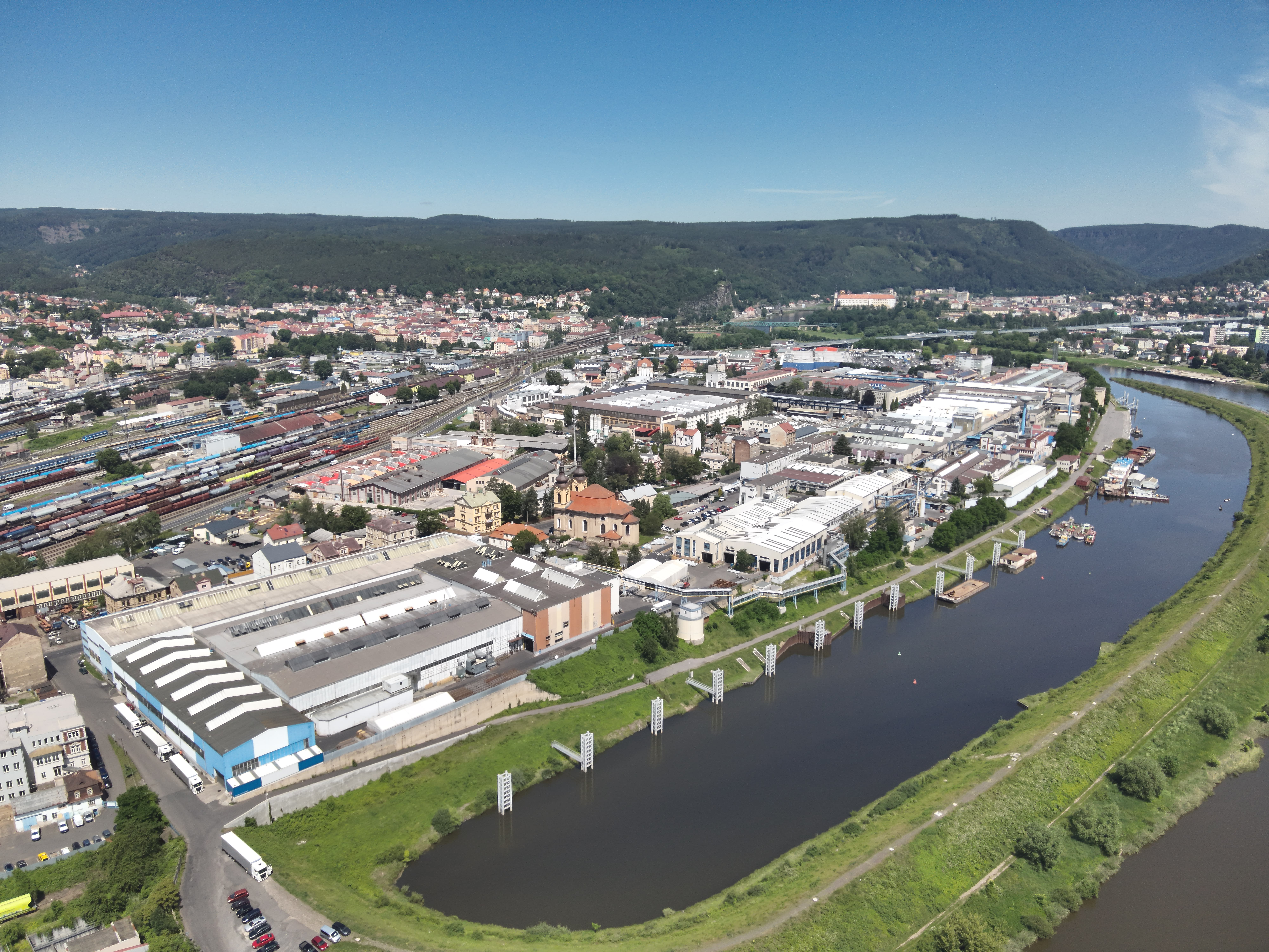 Locations Decin Hall DEC1