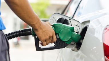 How to Save Money at the Gas Pump