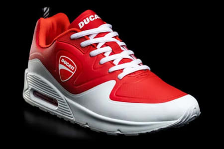 PROMOVERA fino al 50 su Scarpe Donna Uomo e Bambino PittaRosso